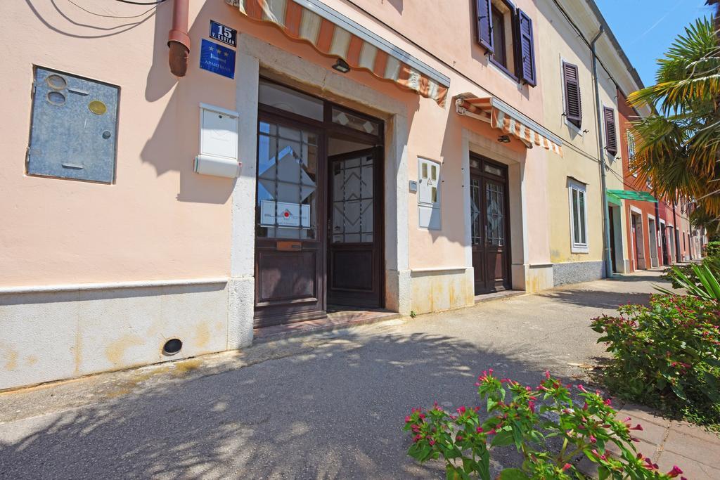 Apartment House Senna Porec Luaran gambar